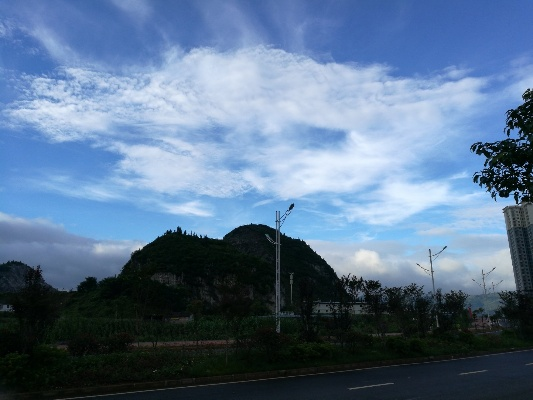 兴仁天气预报,小城天空的温情脉搏 兴仁天气预报,小城天空的温情脉搏