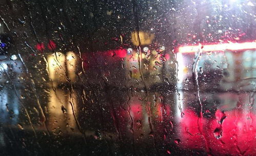 明日起大暴雨预警,一场天空破洞前的生存指南 明日起大暴雨预警,一场天空破洞前的生存指南